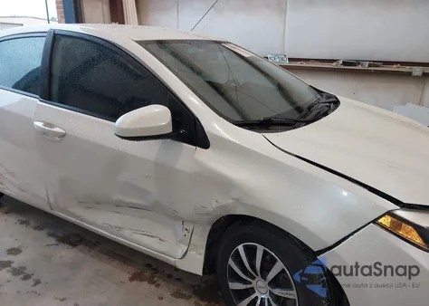 2014 Toyota Corolla Le Eco z USA, uszkodzony, nr VIN 5YFBPRHEXEP004921